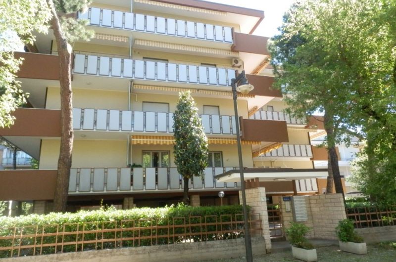 19. Condominio Sporting